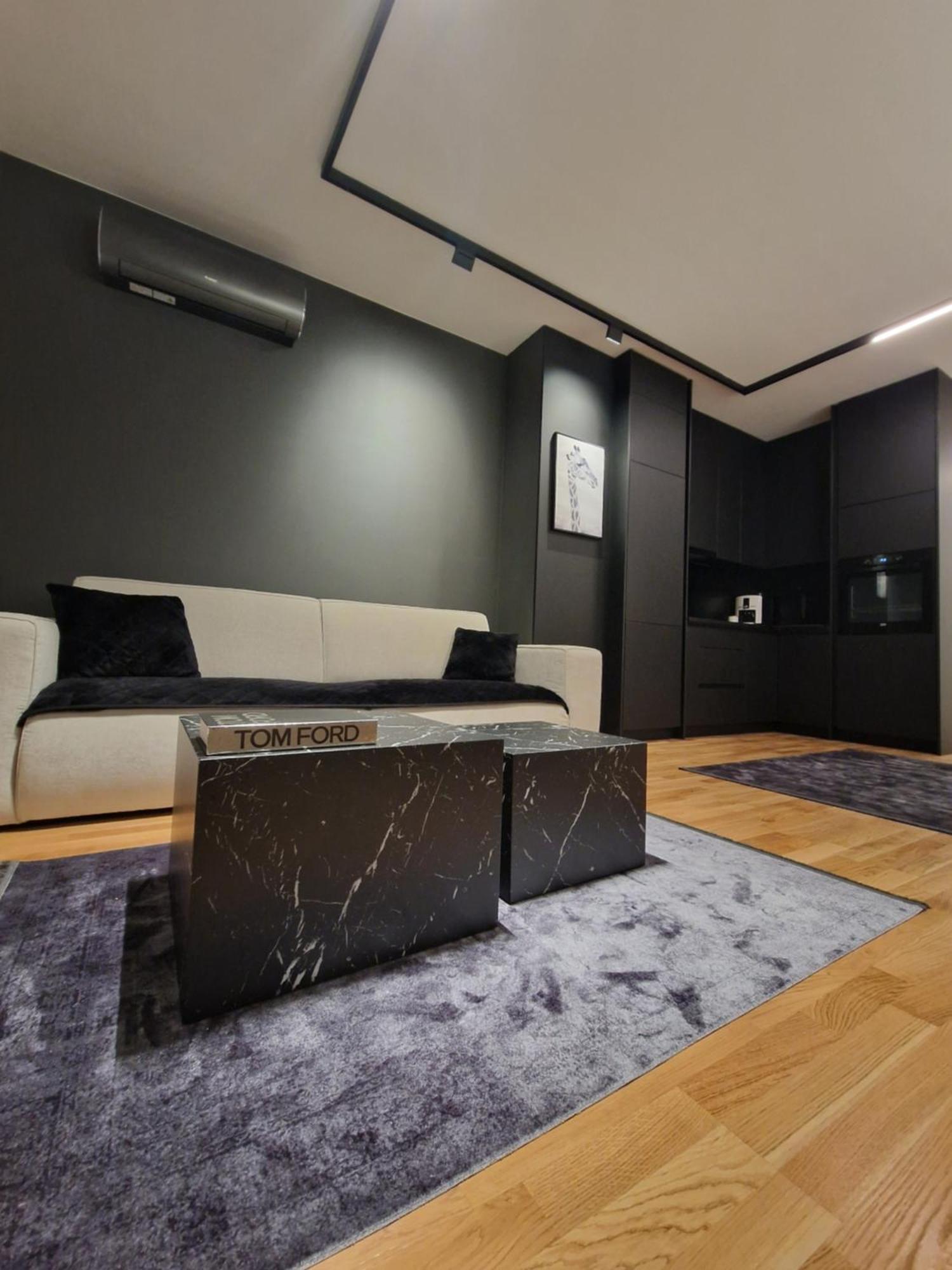 Smart Loft Apartment 투즐라 외부 사진